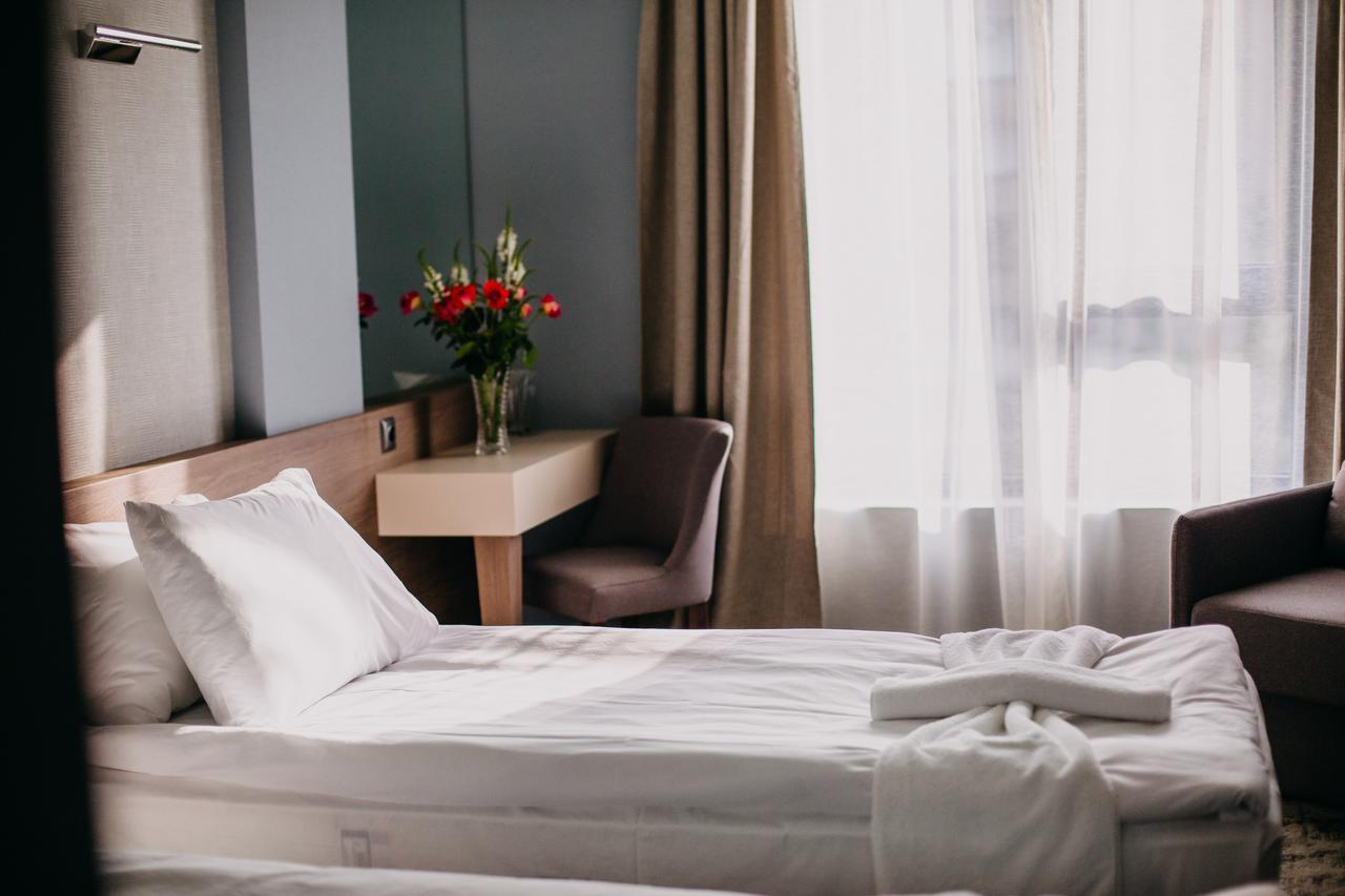 Hotel Leva - וראצה מראה חיצוני תמונה