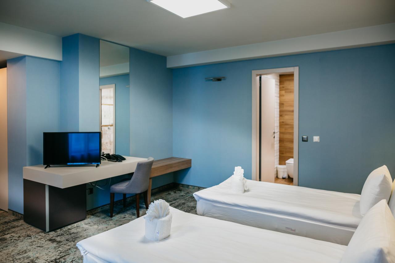 Hotel Leva - וראצה מראה חיצוני תמונה