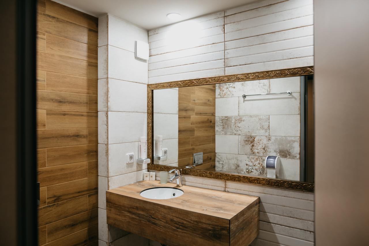 Hotel Leva - וראצה מראה חיצוני תמונה