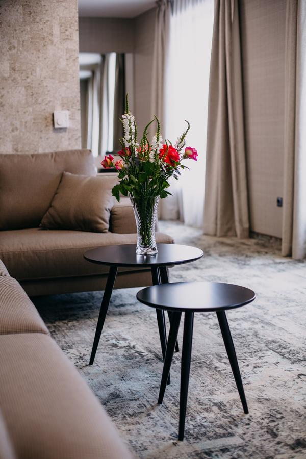 Hotel Leva - וראצה מראה חיצוני תמונה
